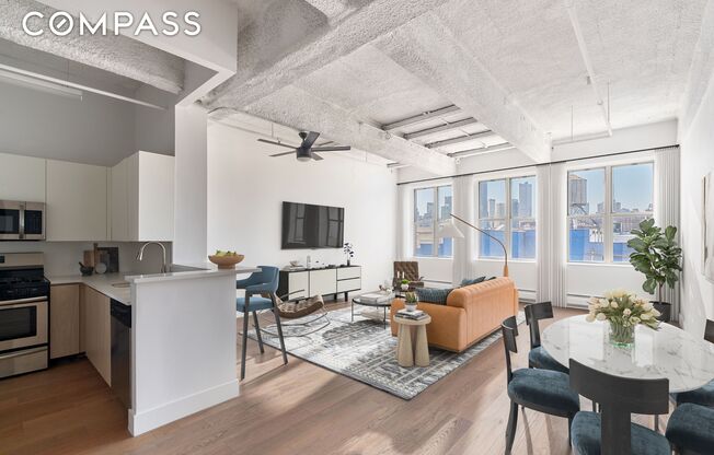 275 PARK AVE
