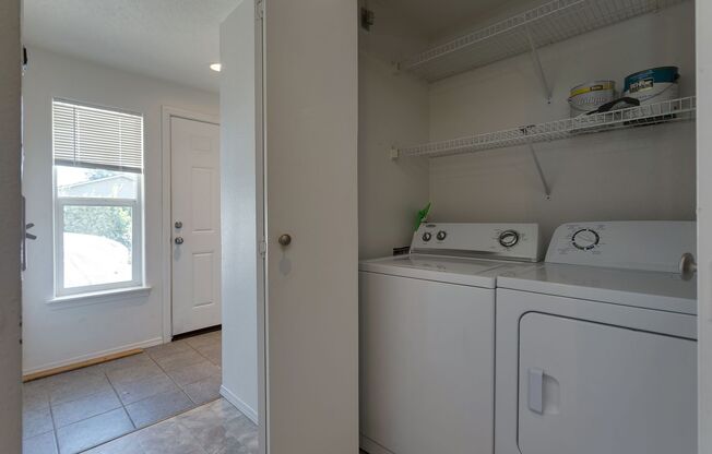 228SE106TH