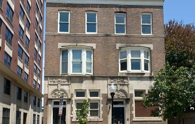 10 AND 12 W BIDDLE ST