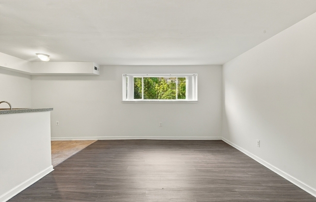 5001 MIDWOOD AVE