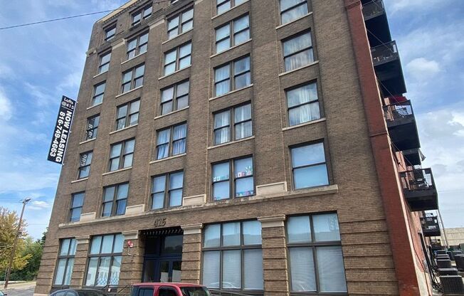 2 beds, 1 bath, 1,000 sqft, $1,265, Unit 101