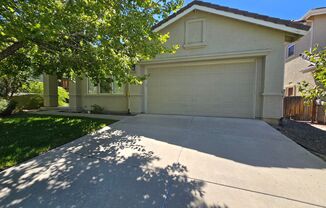 Spacious Modern Home in Spanish Springs