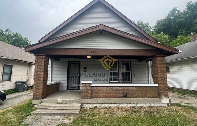 $500 OFF MOVE-IN SPECIAL!!! Eastside Newly Renovated 3 Bedroom / 2 Bath!