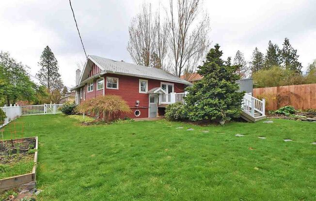 Charming South Hill Bungalow