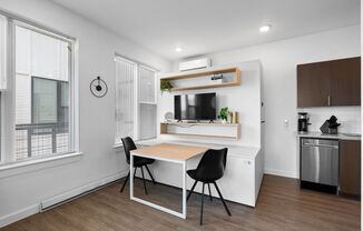 Studio, 1 bath, 327 sqft, $1,099, Unit #139