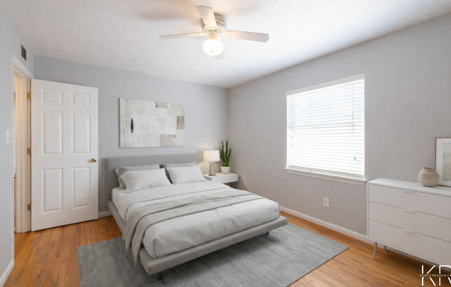 2 beds, 1 bath, 950 sqft, $1,295, Unit 10