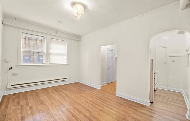 2536 Sawyer LLC