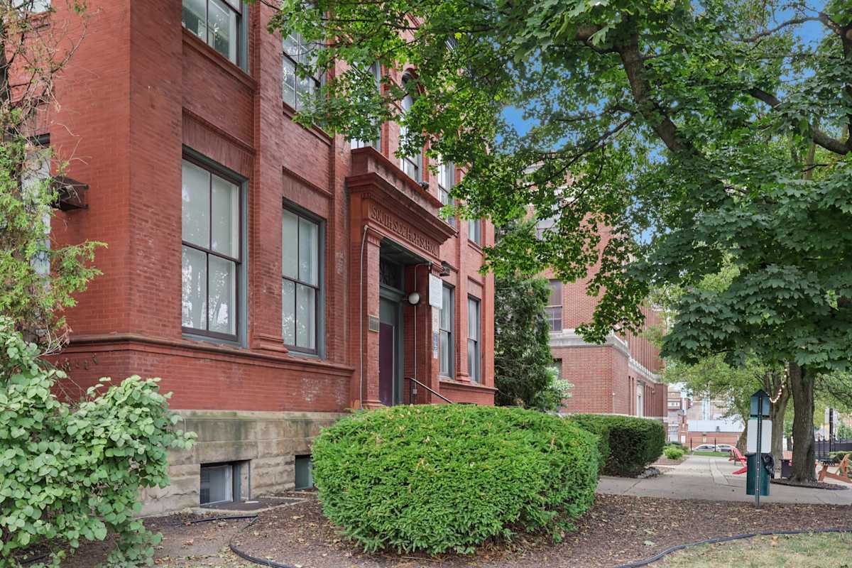 Residences at South High