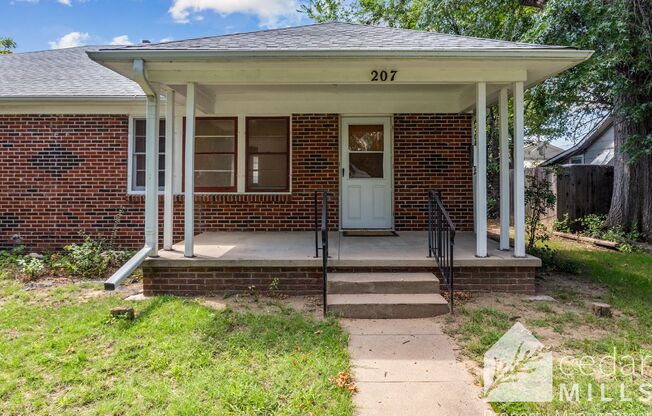 Brick Duplex Near Delano