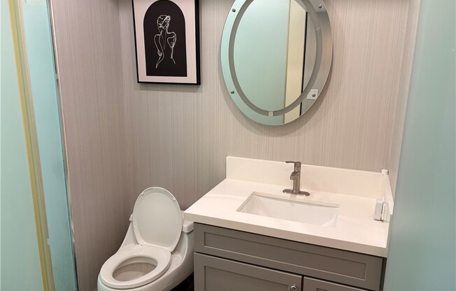 1 bed, 1.5 baths, 883 sqft, $4,200, Unit 1409
