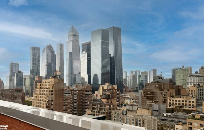 1 bed, 1 bath, 1,000 sqft, $6,500, Unit 8L
