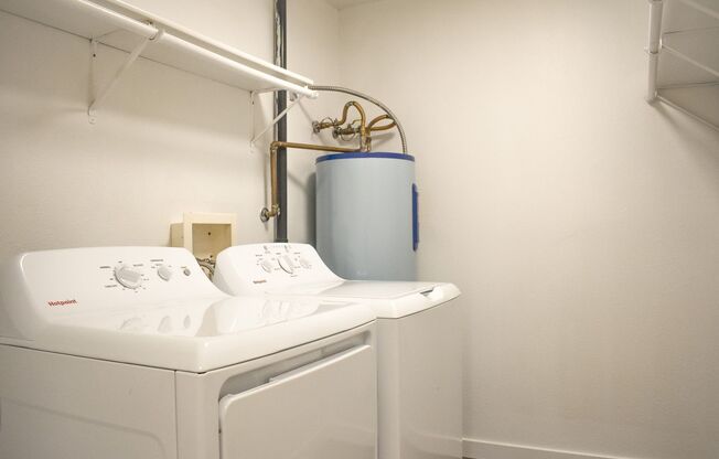 1 bed, 1 bath, 700 sqft, $1,225, Unit 234-J