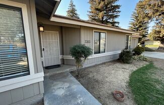 3 beds, 2 baths, $1,750, Unit 3303