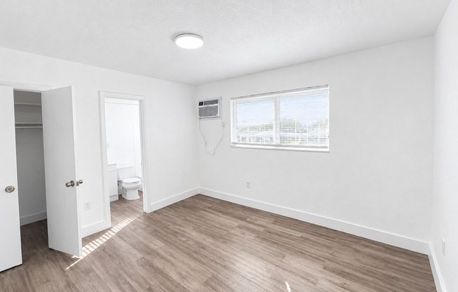 1 bed, 1 bath, 500 sqft, $1,600, Unit AM 4350-07