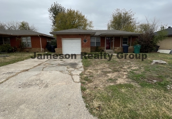 2833 SW 48 ST