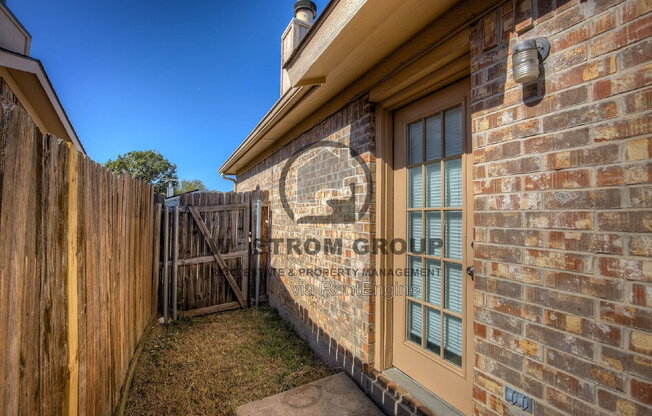3 beds, 2 baths, 1,448 sqft, $1,895