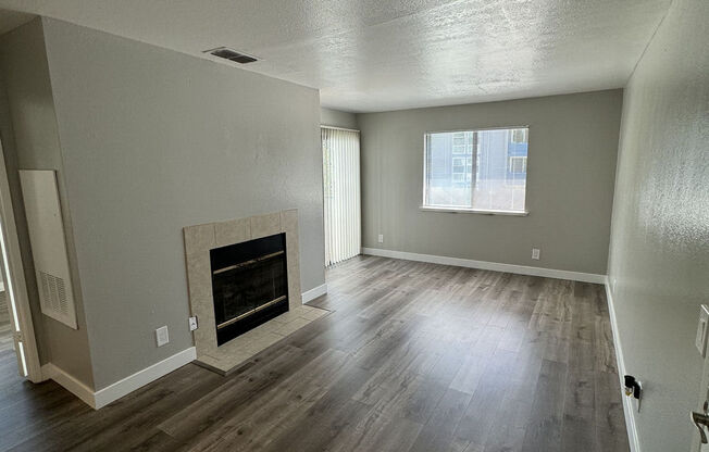 1 bed, 1 bath, 640 sqft, $1,725