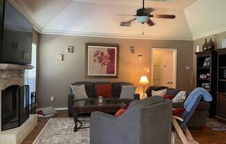 Move-in Ready 3 bed/ 2 bath home in South Bossier
