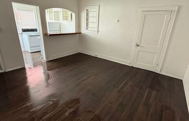 1 bed, 1 bath, $1,150, Unit 1208-1