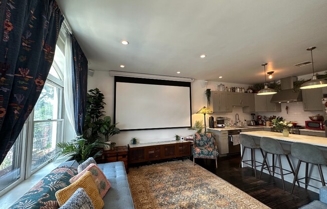 20 DIKEMAN ST