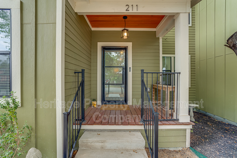 211 GIBSON ST