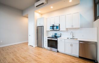 Studio, 1 bath, 506 sqft, $1,233, Unit 318