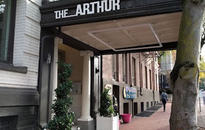 ARTHUR APARTMENTS