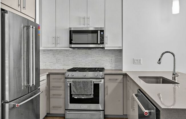 1 bed, 1 bath, 795 sqft, $2,750, Unit 404