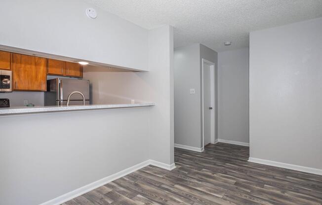 3 beds, 2 baths, 909 sqft, $1,339