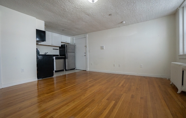 65 Hancock St