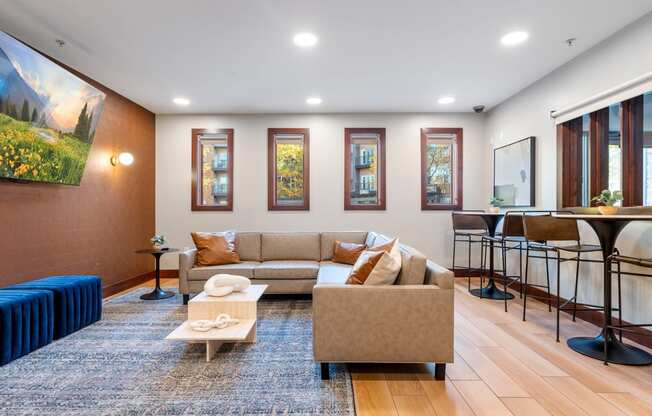 Dominium_Silver Lake Village_Clubhouse 7.jpg