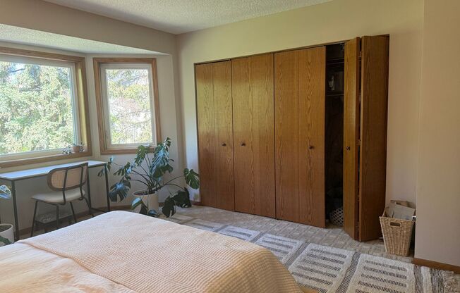 2 beds, 2 baths, $2,499