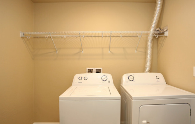 2 beds, 2 baths, 1,173 sqft, $1,719