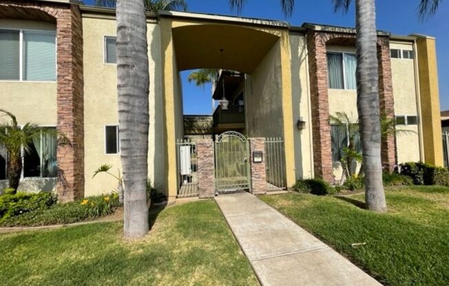 2 beds, 1.5 baths, $2,395