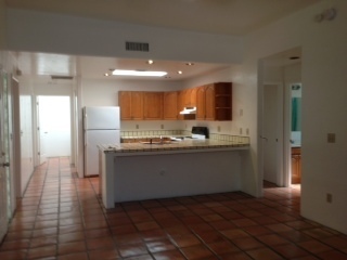 4 beds, 2 baths, $2,750, Unit Unit 2