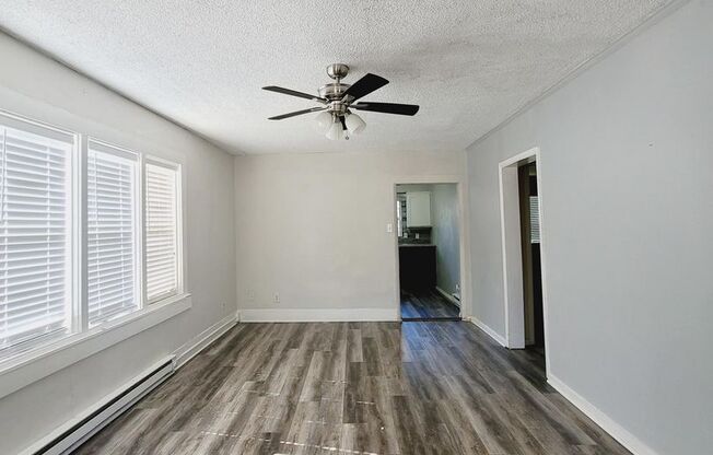 Cozy 2-Bed In Home in Old Colorado City and Downtown!