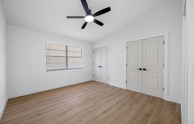 2 beds, 2.5 baths, 1,200 sqft, $1,995, Unit 13