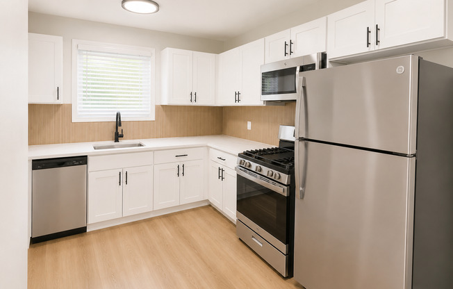 Westwood Court Apts