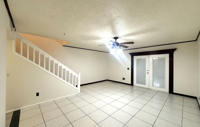 4589 LIGHTHOUSE CIR