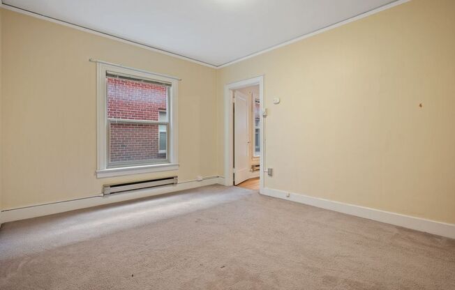 1 bed, 1 bath, 510 sqft, $1,650, Unit 319