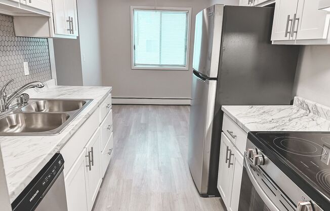 The Groves Apartments