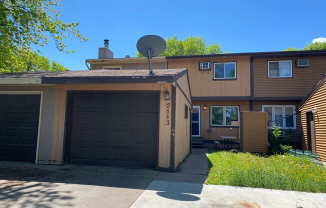 3 Bedroom Townhome in West Fargo - RENT PRICE REDUCED!