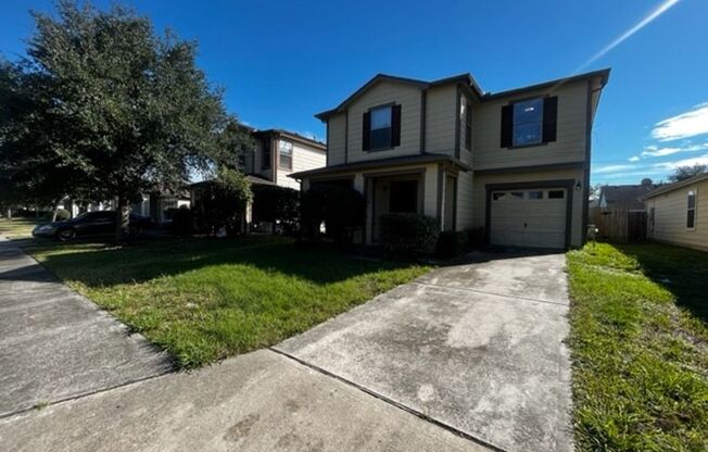 For Lease | 3 Bed, 2.5 Bath |1,480.00 Sq Ft | Kenswick Forest |