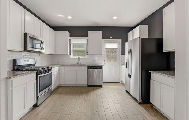 25722 HICKORY PECAN TRL