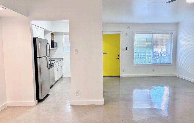 1 bed, 1 bath, 780 sqft, $1,395, Unit 22