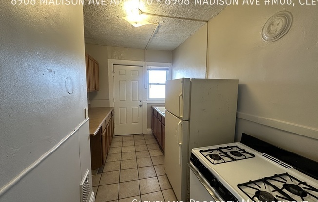 1 bed, 1 bath, $650