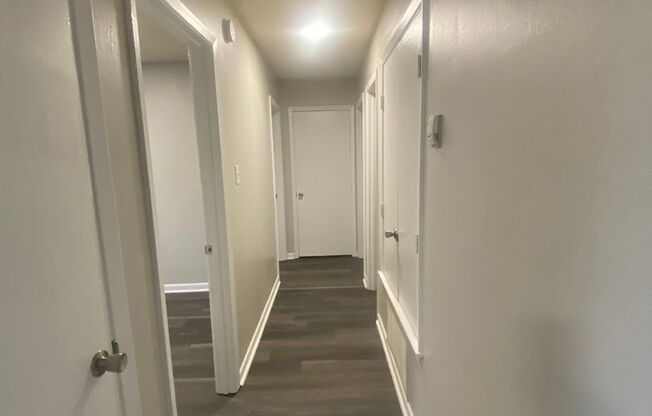 3 beds, 1 bath, $750, Unit Bldg 5 Apt C