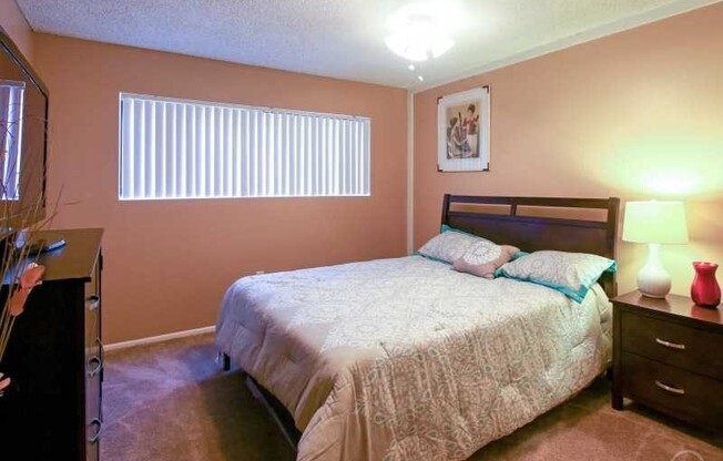 1 bed, 1 bath, 700 sqft, $2,000, Unit 105