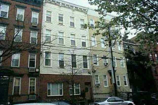 126 MADISON ST