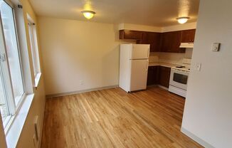 2 beds, 1 bath, 928 sqft, $1,295, Unit 1462